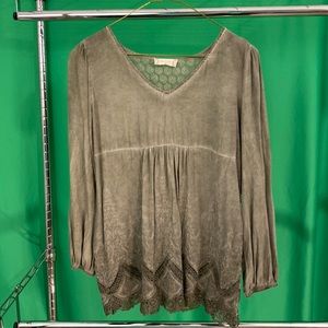 Altar’d State floral green top